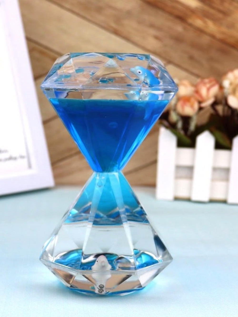1 Each. Blue Diamond And Blue Wheeled  Bubbler Hourglass Liquid Motion Timers